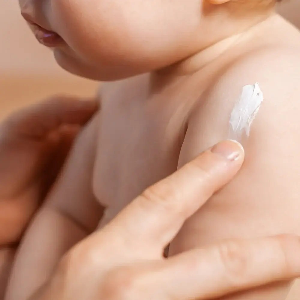 Die passende Sonnencreme für Dein Baby: Ein kurzer Leitfaden